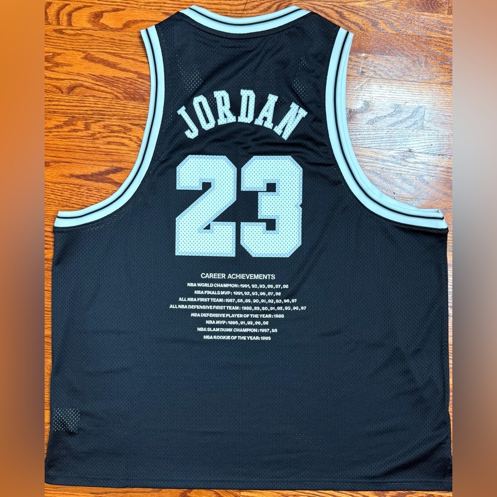 Gorgeous Jordan Jersey, XXL
